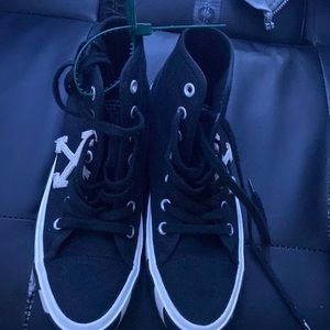 Off-White Black Mid- Top Vulcanized Sneakers